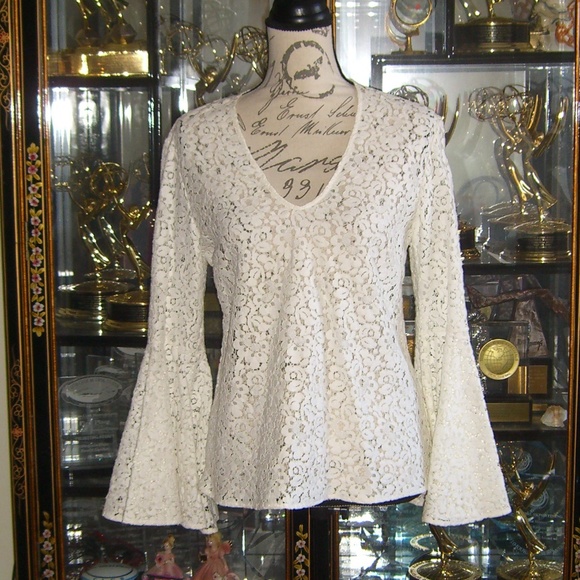 ZARA WHITE LACE BELL SLEEVE TOP S - Picture 2 of 7